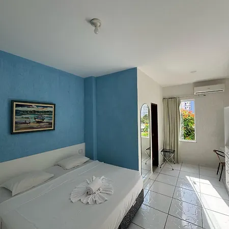 Americas Hotel 3*