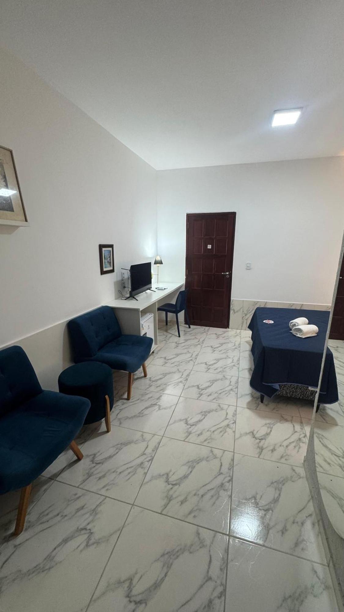 Americas Hotel 3*